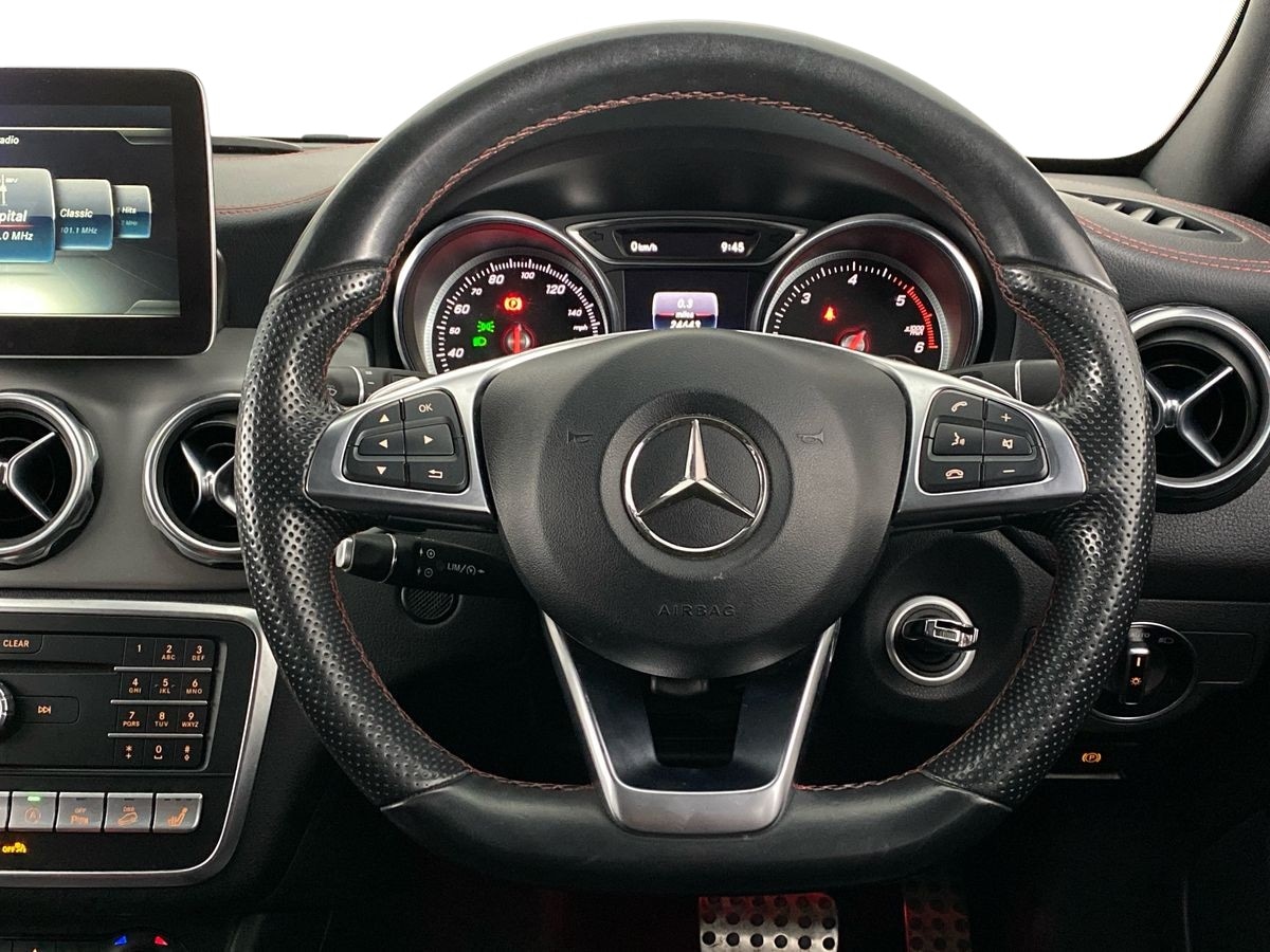 Used Mercedes-Benz GLA 2018 for sale - 76502985: Photo 8