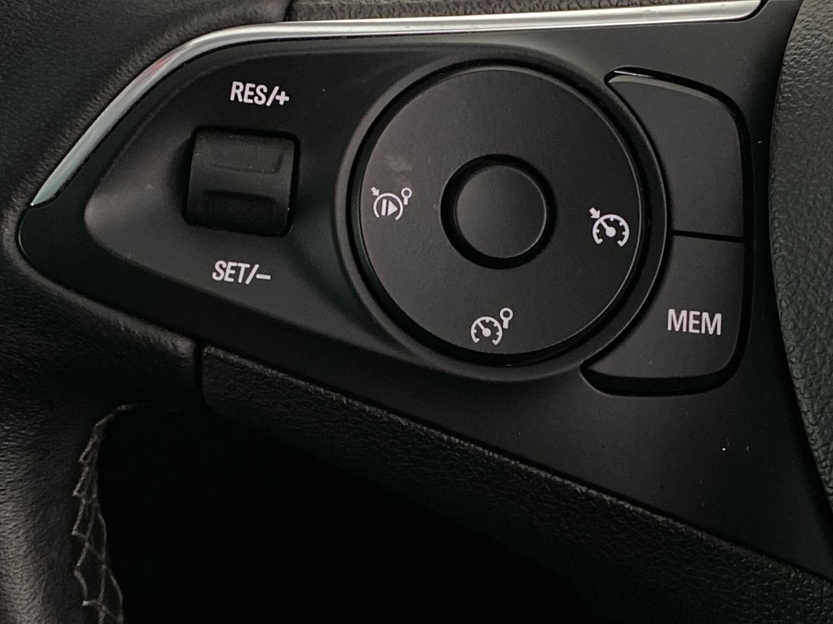 Used Vauxhall Crossland X 2020 for sale - 77000704: Photo 24