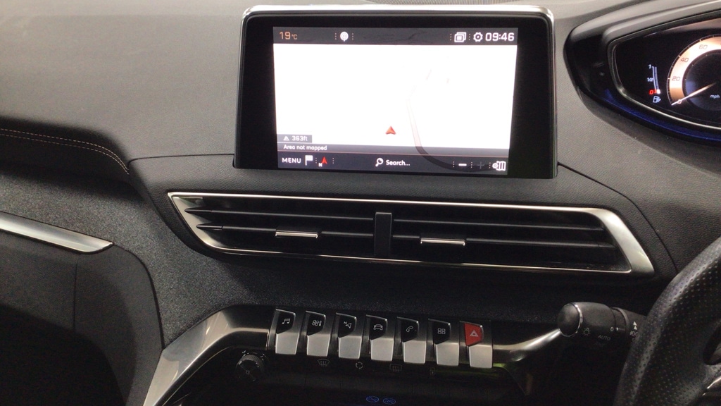 Used Peugeot 3008 2020 for sale - 76502904: Photo 10