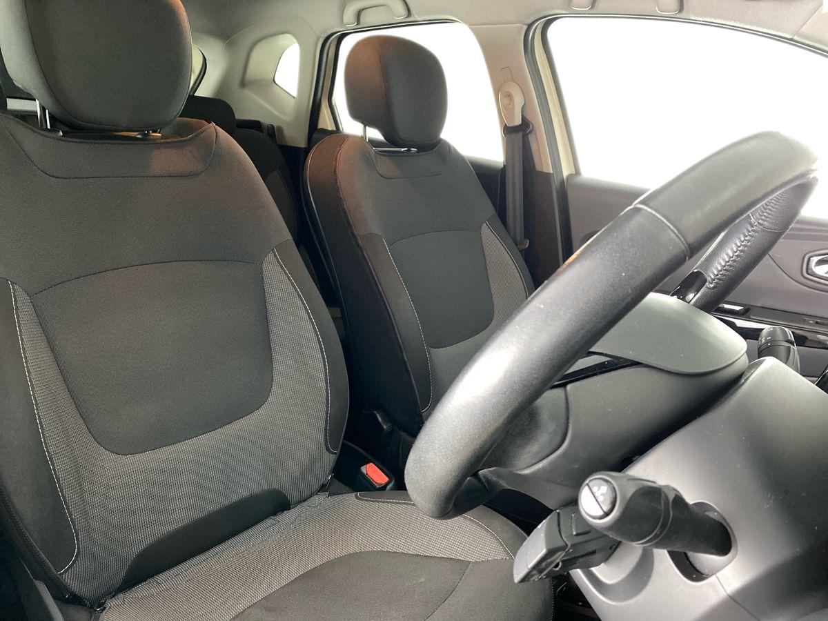 Used Renault Captur 2014 for sale - 76805448: Photo 13