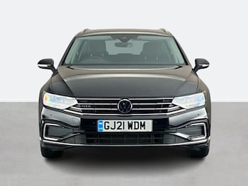 Used Volkswagen Passat 2021 for sale - 75850237: Photo