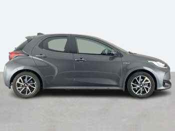 Used Toyota Yaris 2020 for sale - 75215937: Photo