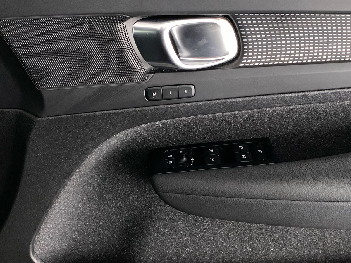 Used Volvo XC40 2021 for sale - 76411719: Photo 26