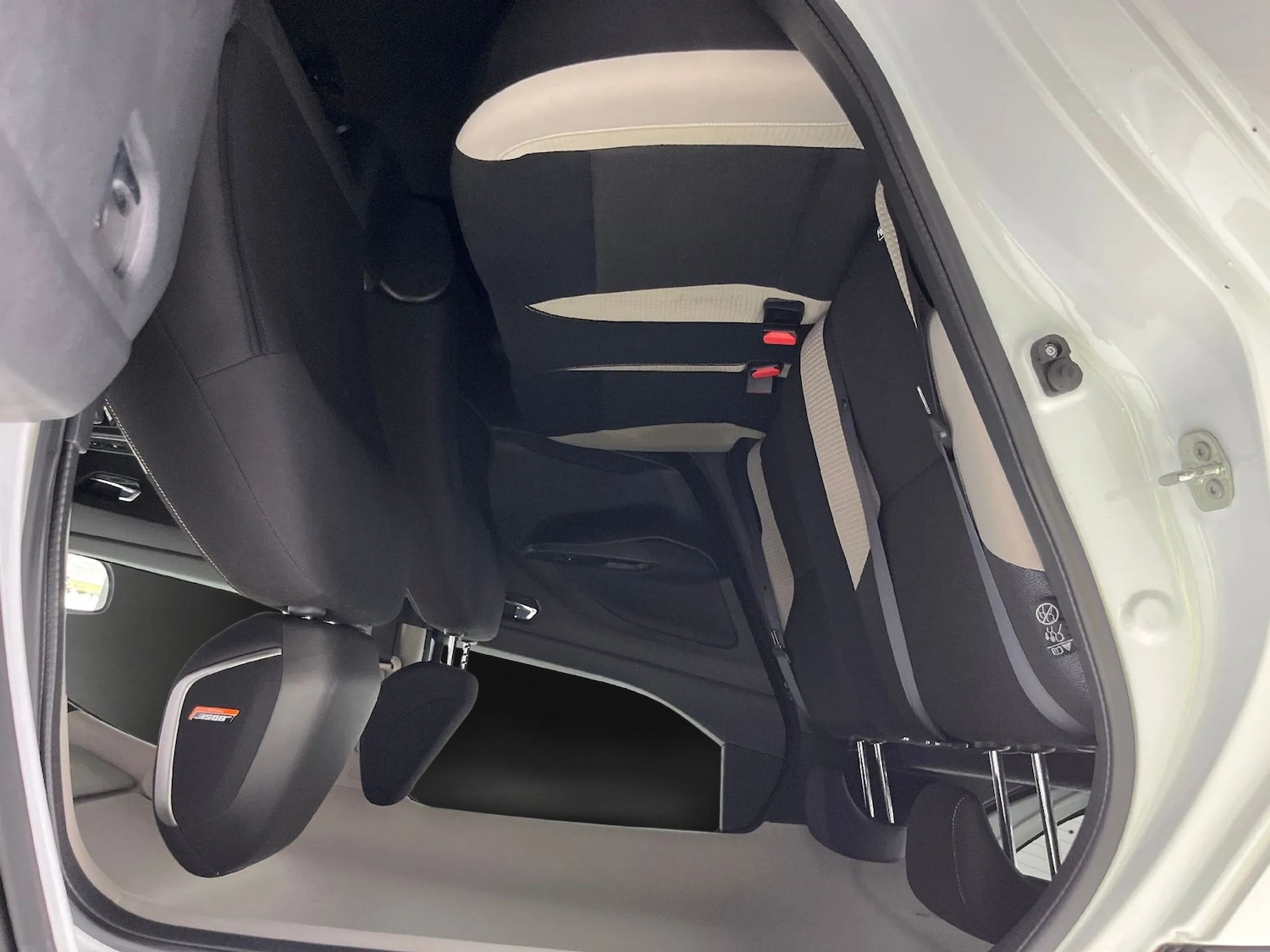 Used Nissan Micra 2022 for sale - 76128601: Photo 5