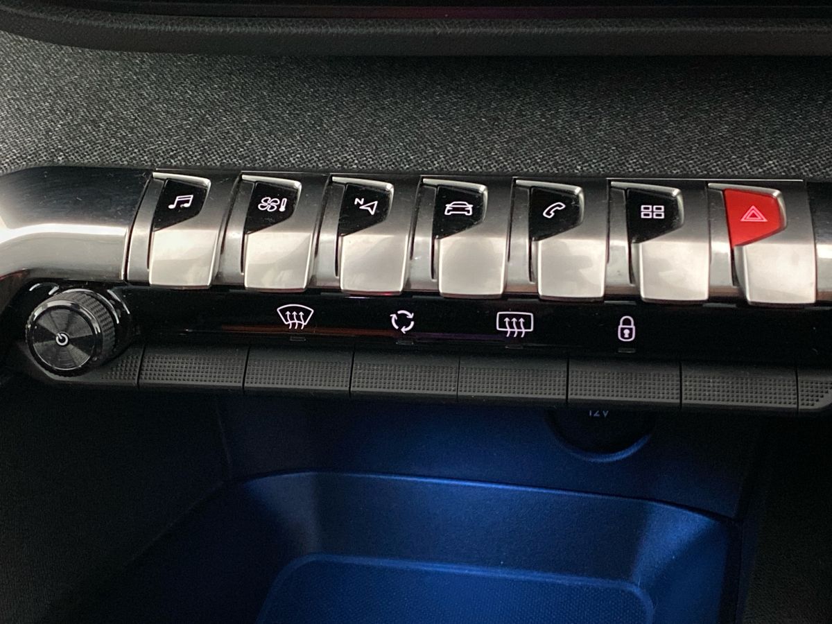 Used Peugeot 3008 2022 for sale - 76316236: Photo 25