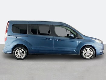 Used Ford Grand Tourneo Connect 2020 for sale - 76515808: Photo