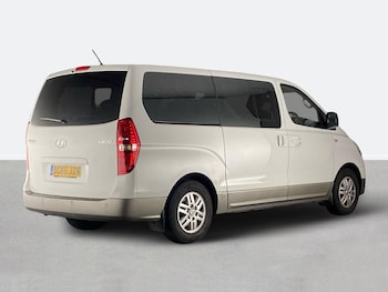 Used Hyundai i800 2016 for sale - 76805272: Photo