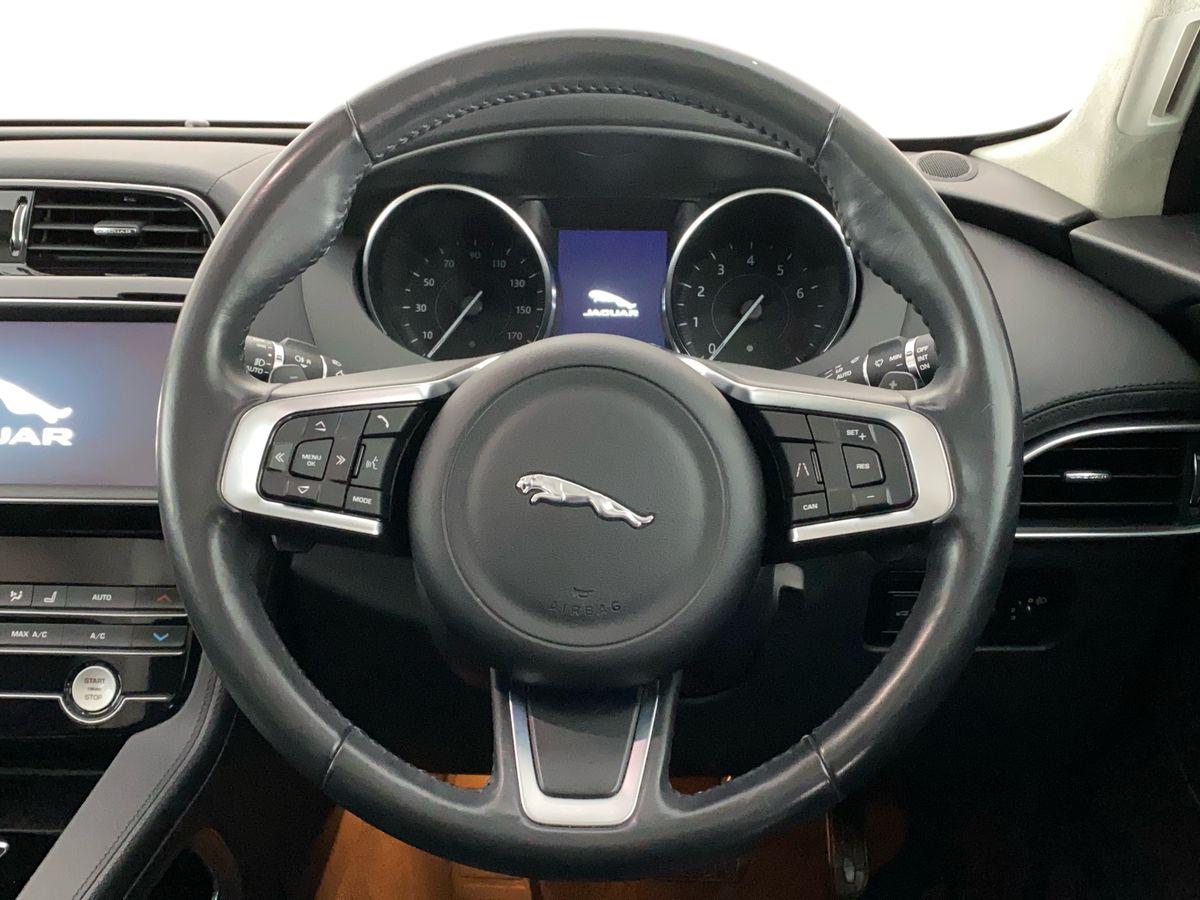 Used Jaguar F-Pace 2019 for sale - 77787428: Photo 11