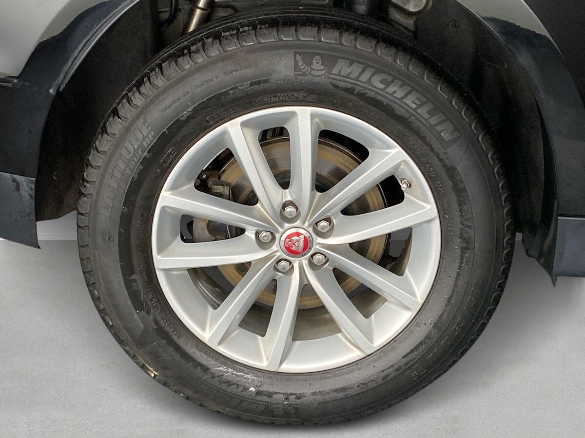 Used Jaguar F-Pace 2019 for sale - 77787428: Photo 32