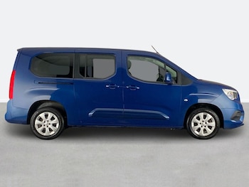 Used Vauxhall Combo Life 2021 for sale - 77943662: Photo