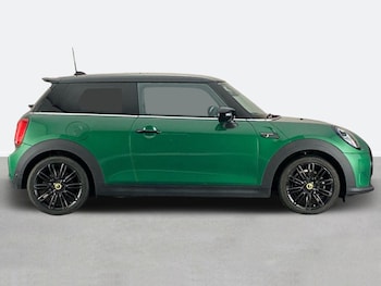 Used MINI Hatch 2022 for sale - 77398112: Photo