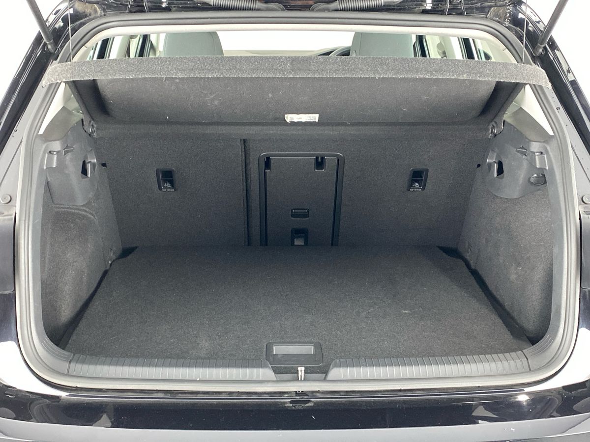 Used Volkswagen Golf 2021 for sale - 76411692: Photo 27