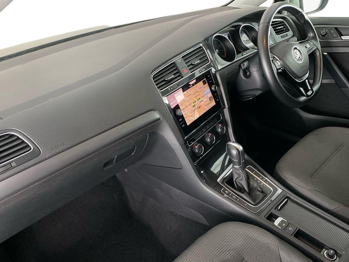 Used Volkswagen Golf 2018 for sale - 76310995: Photo 14