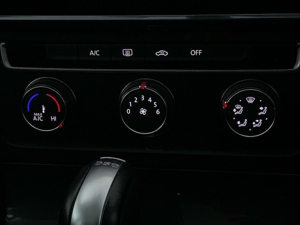 Used Volkswagen Golf 2018 for sale - 76310995: Photo 22