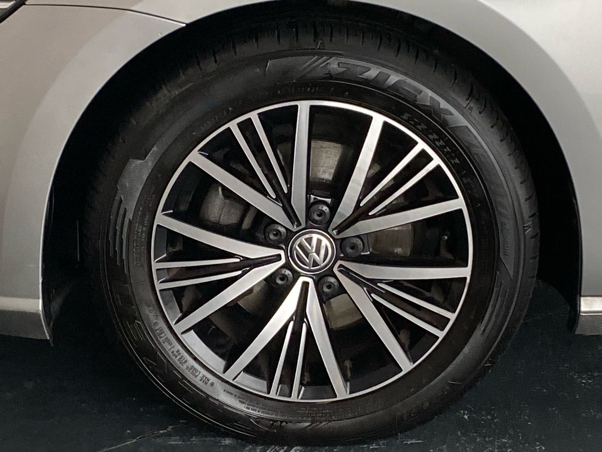 Used Volkswagen Golf 2018 for sale - 76310995: Photo 29