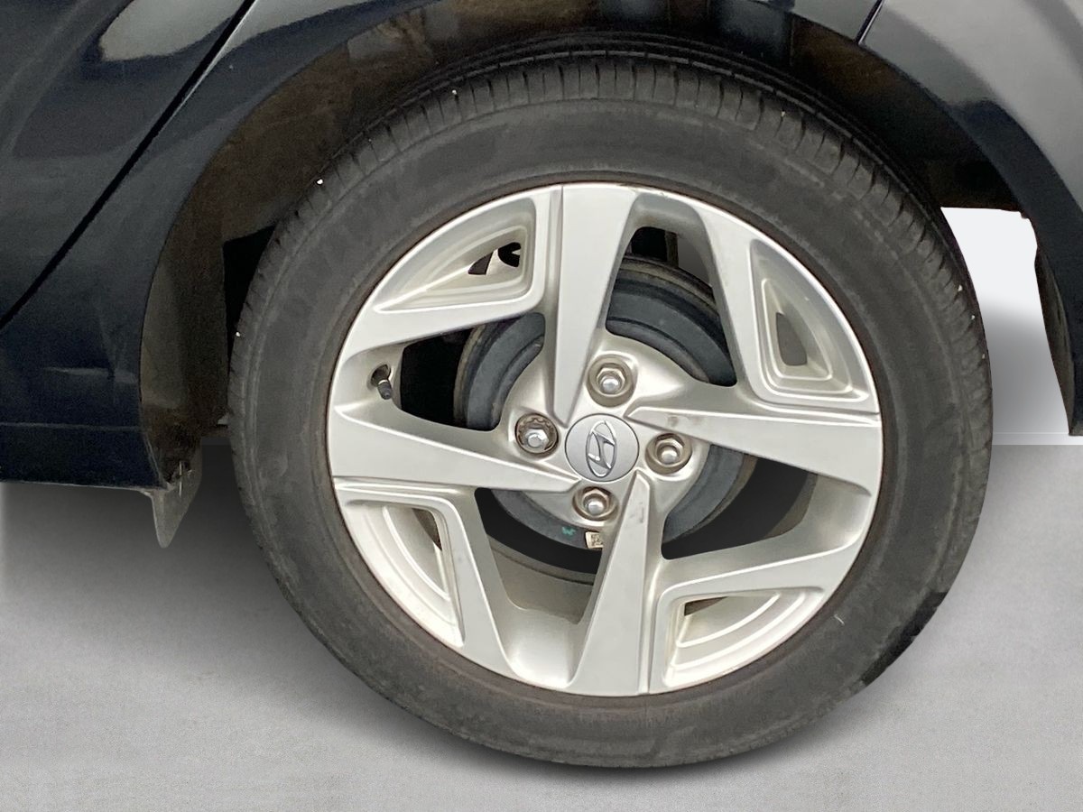 Used Hyundai i10 2022 for sale - 75454070: Photo 33