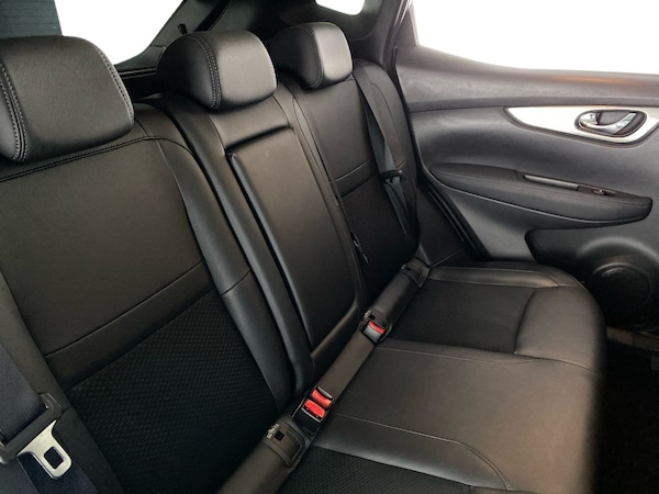 Used Nissan Qashqai 2017 for sale - 76330576: Photo 12