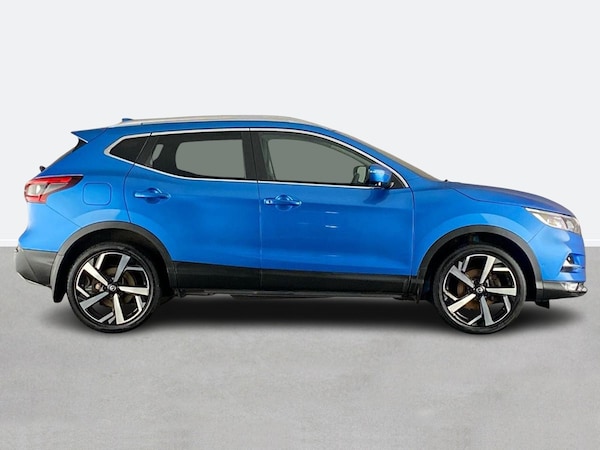 Used Nissan Qashqai 2017 for sale - 76330576: Photo 3