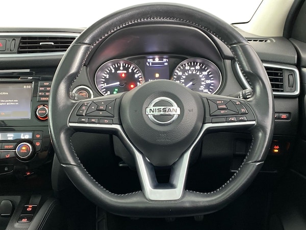 Used Nissan Qashqai 2017 for sale - 76330576: Photo 8