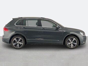 Used Volkswagen Tiguan 2017 for sale - 77973352: Photo