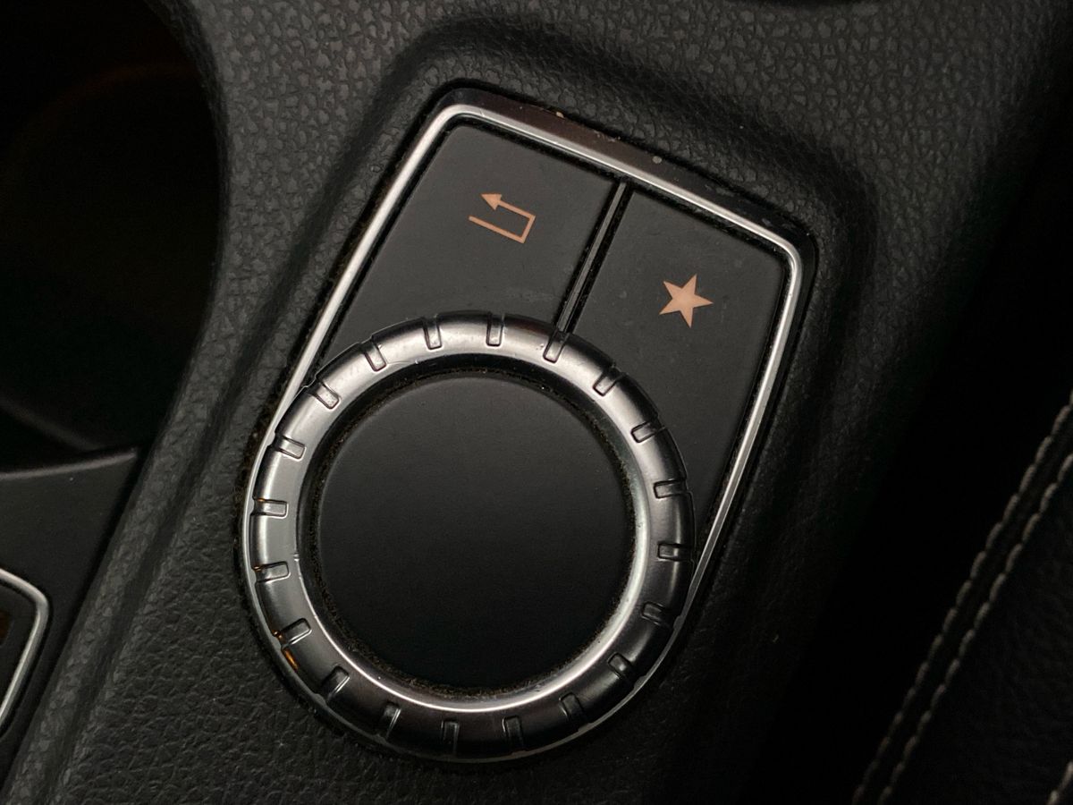 Used Mercedes-Benz GLA 2019 for sale - 77000678: Photo 24