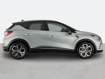 Used Renault Captur 2023 for sale - 79308662: Photo