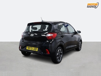 Used Hyundai i10 2023 for sale - 76594451: Photo
