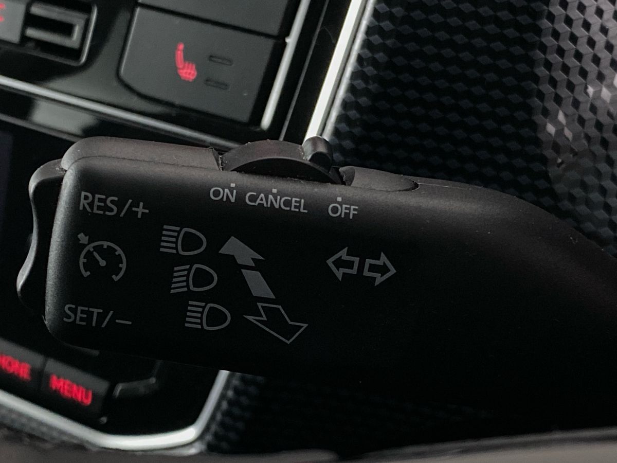 Used Volkswagen up! 2022 for sale - 77158742: Photo 24