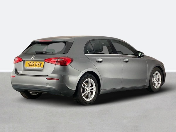 Used Mercedes-Benz A-Class 2019 for sale - 76192402: Photo 3
