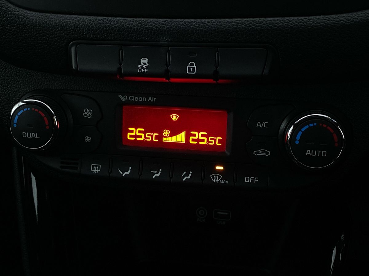 Used Kia Ceed 2015 for sale - 76929174: Photo 22