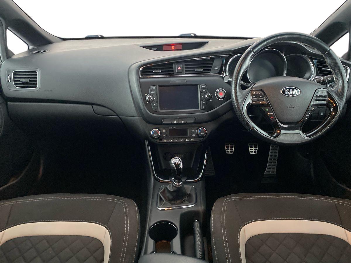 Used Kia Ceed 2015 for sale - 76929174: Photo 9