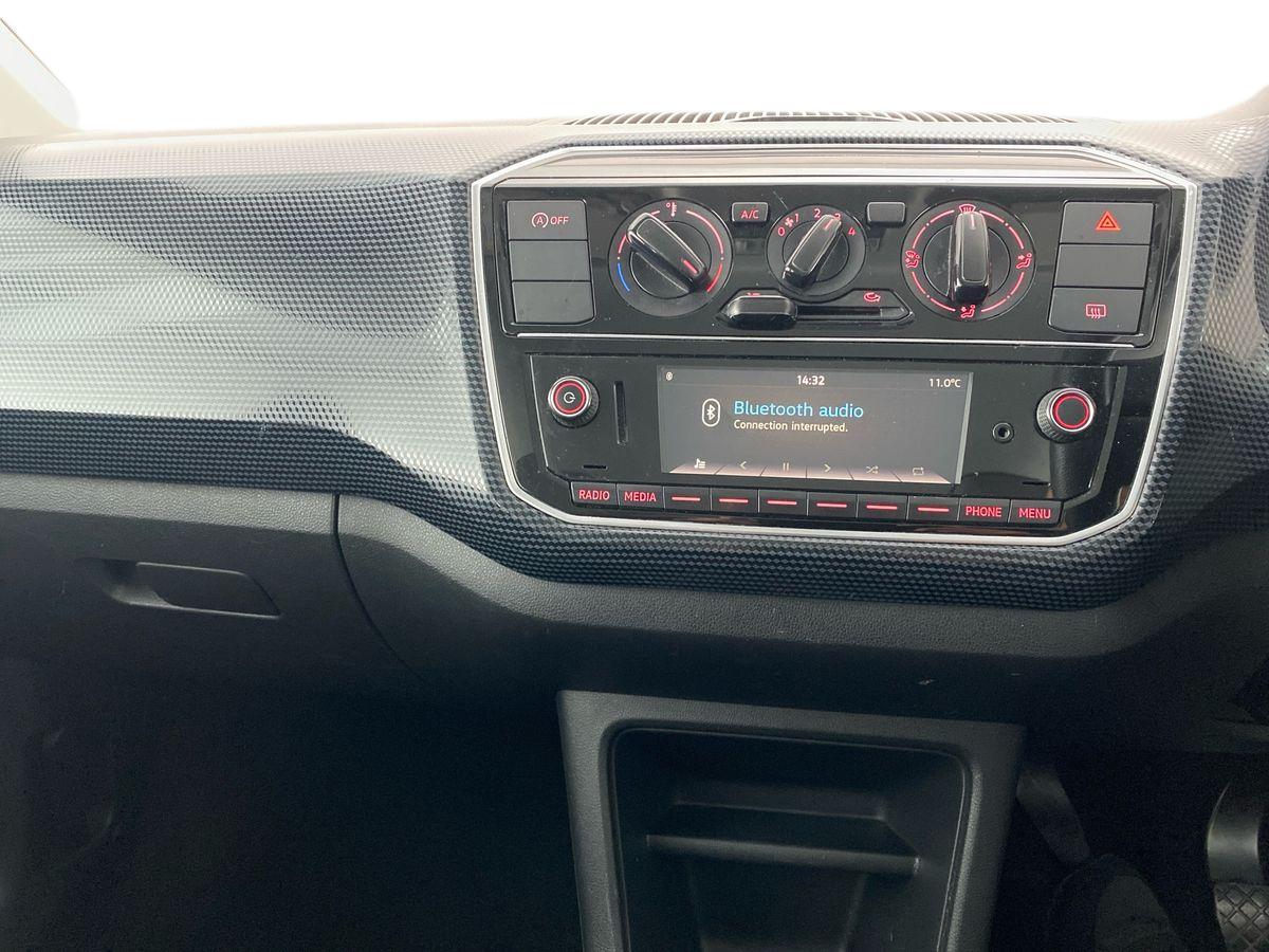 Used Volkswagen up! 2019 for sale - 77444081: Photo 10