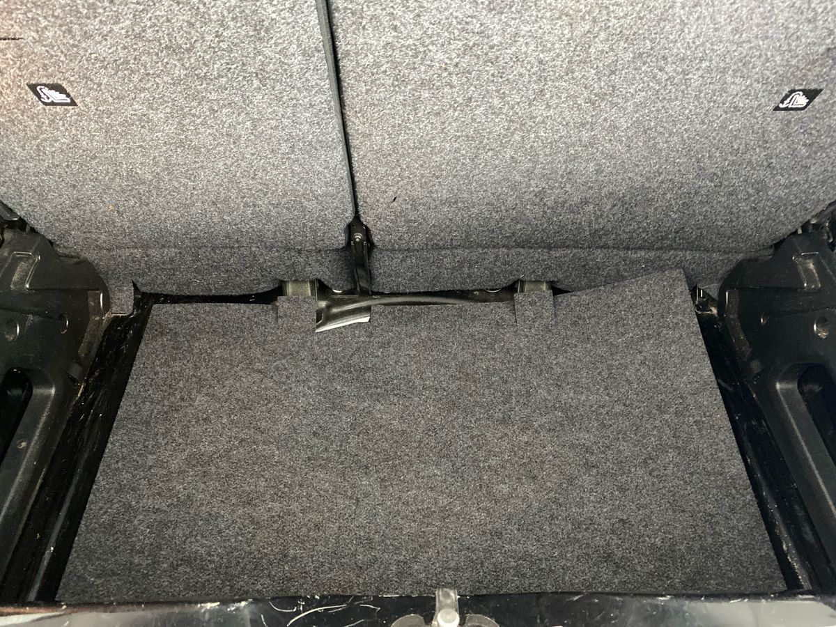 Used Volkswagen up! 2019 for sale - 77444081: Photo 24