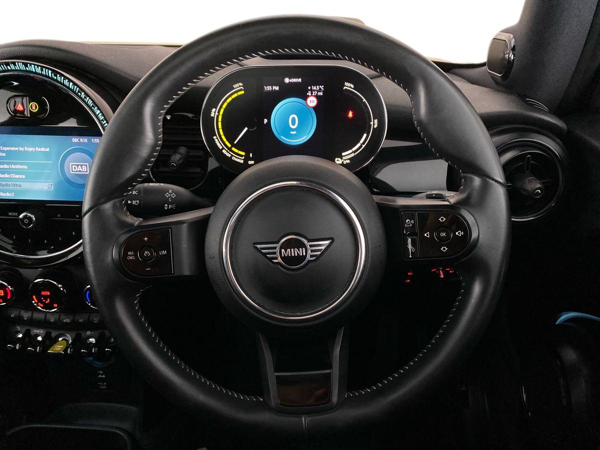 Used MINI Hatch 2021 for sale - 76047250: Photo 11