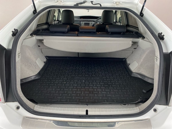 Used Toyota Prius 2015 for sale - 76206990: Photo 27