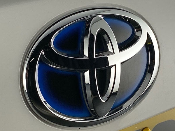 Used Toyota Prius 2015 for sale - 76206990: Photo 28