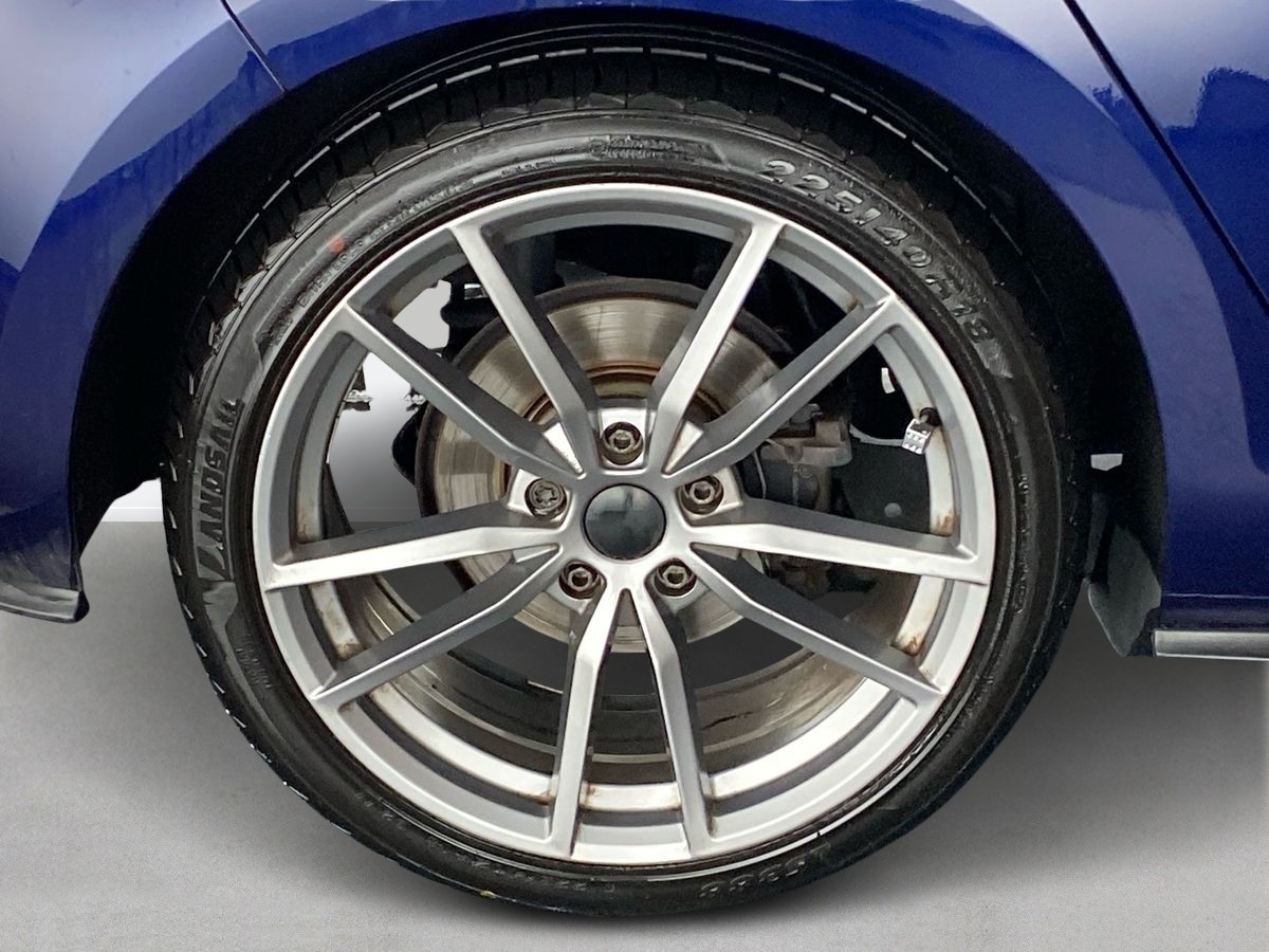 Used Volkswagen Golf 2019 for sale - 76553408: Photo 32