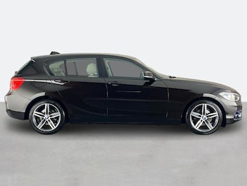 Used BMW 1 Series 2017 for sale - 76077469: Photo 2