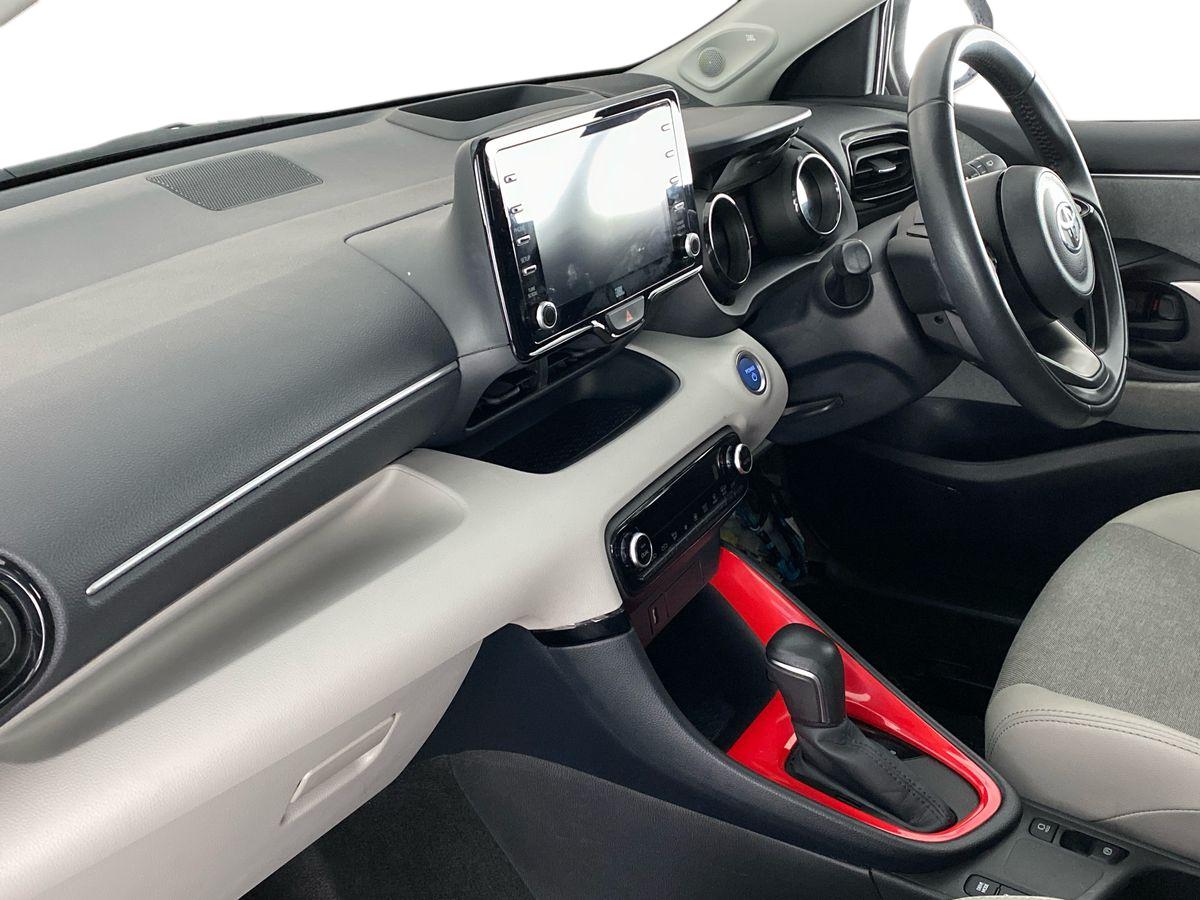 Used Toyota Yaris 2021 for sale - 75344006: Photo 14