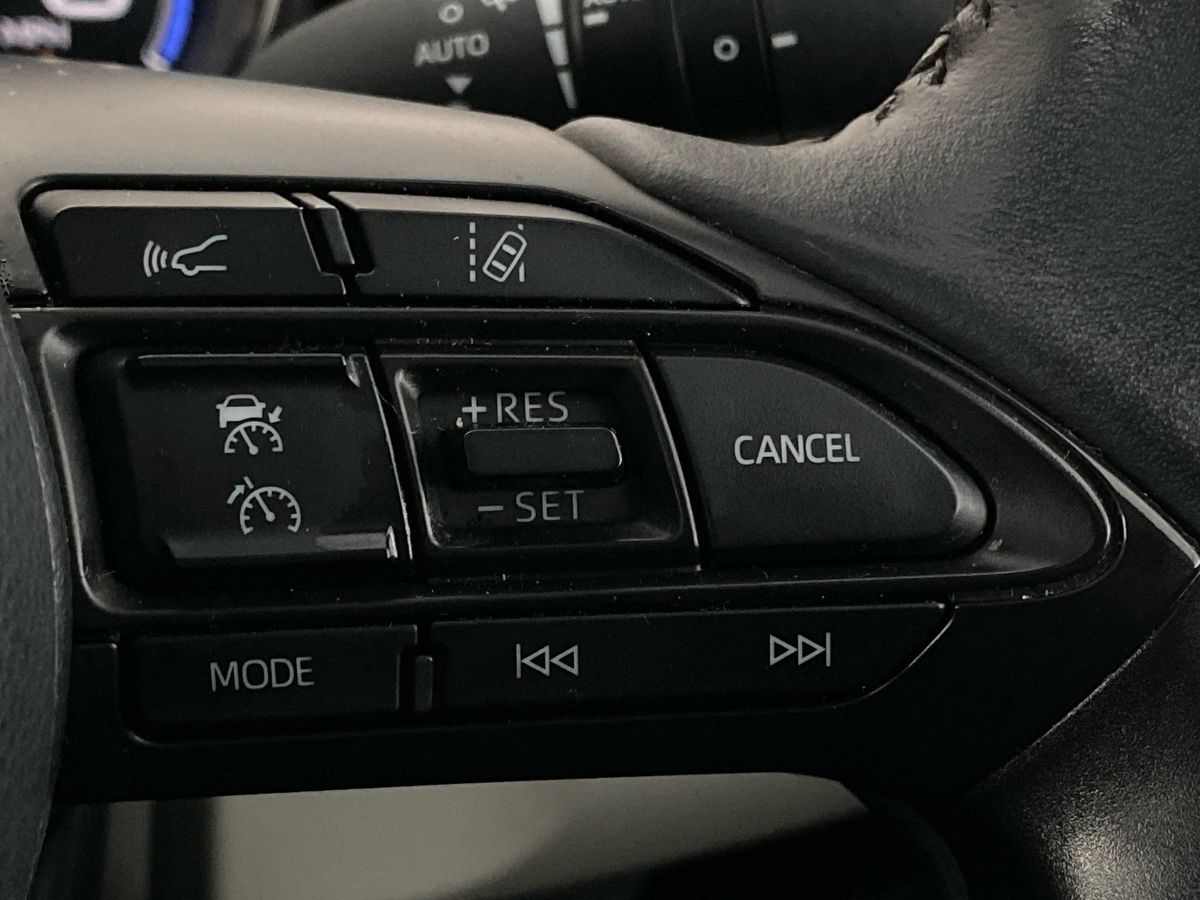 Used Toyota Yaris 2021 for sale - 75344006: Photo 24