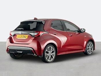 Used Toyota Yaris 2021 for sale - 75344006: Photo