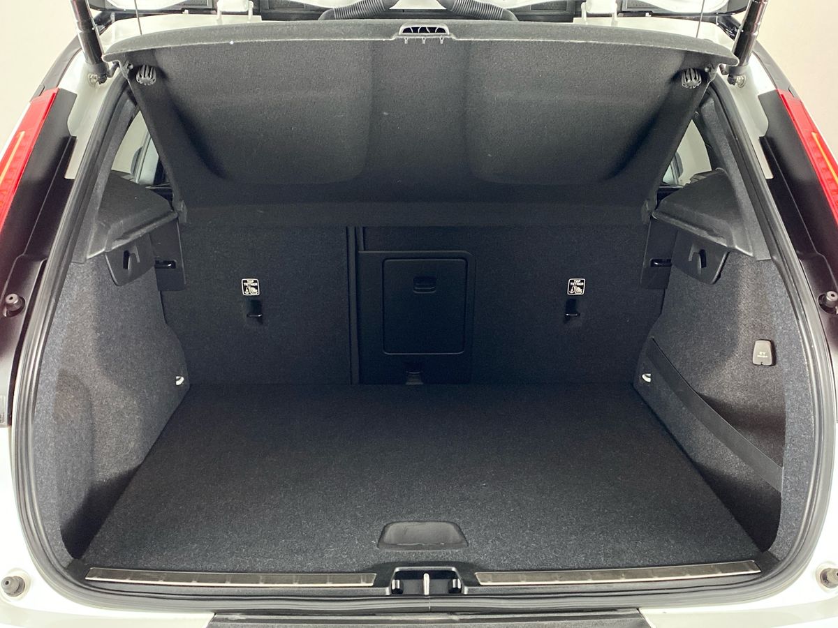 Used Volvo XC40 2020 for sale - 77787415: Photo 27