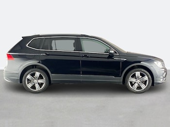 Used Volkswagen Tiguan Allspace 2021 for sale - 76421492: Photo