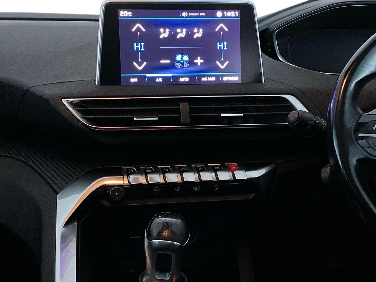 Used Peugeot 3008 2018 for sale - 75908842: Photo 10