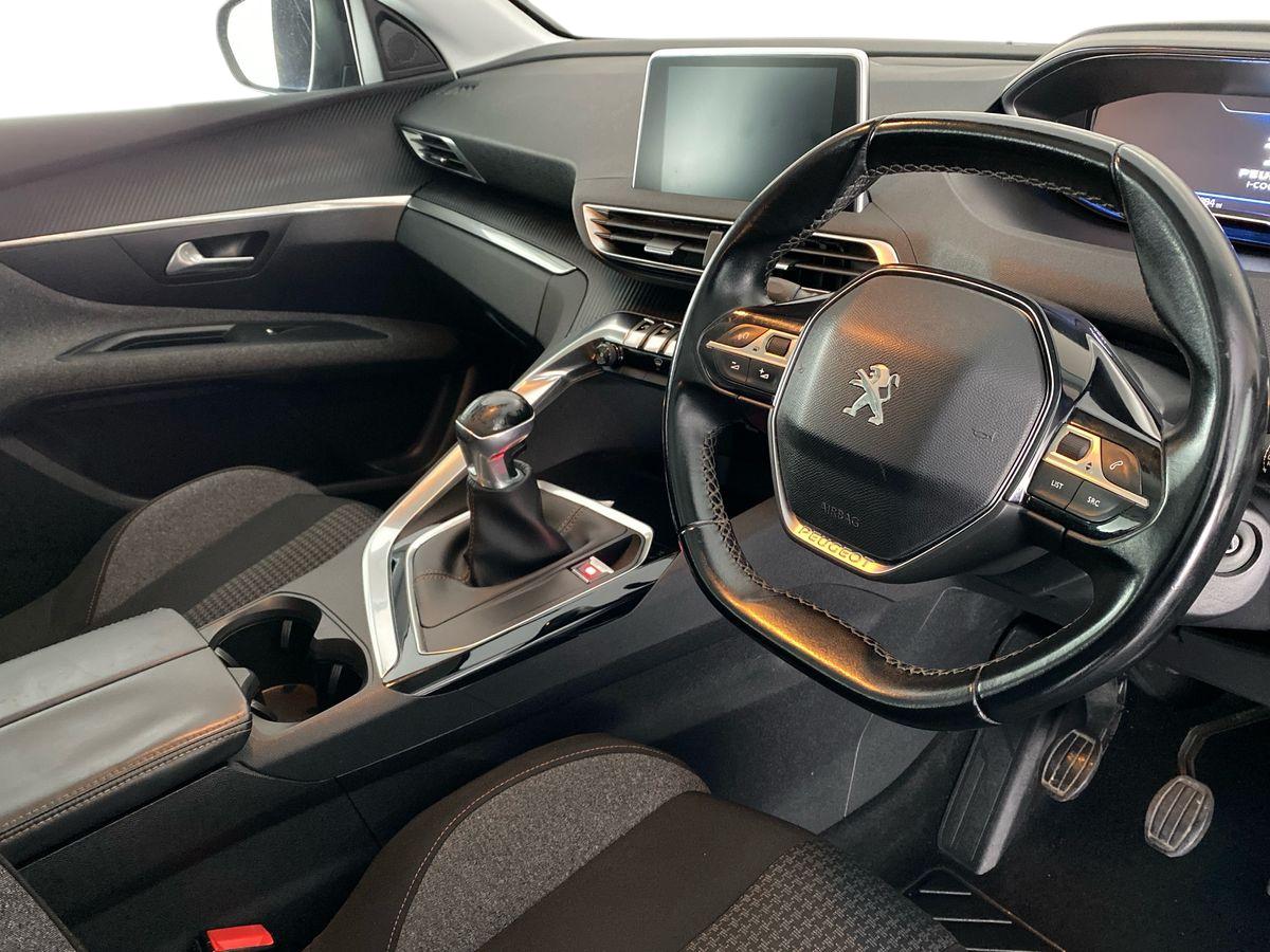 Used Peugeot 3008 2018 for sale - 75908842: Photo 12