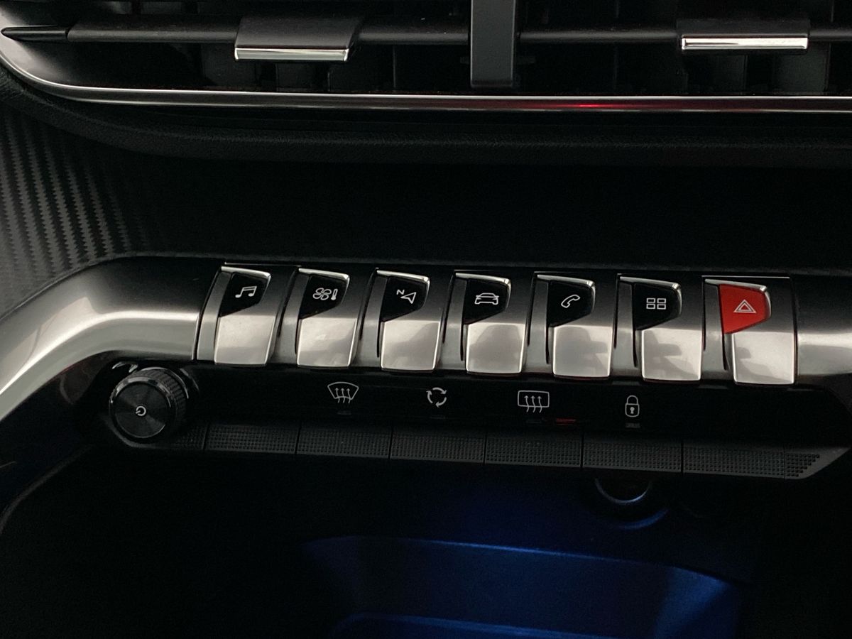 Used Peugeot 3008 2018 for sale - 75908842: Photo 24