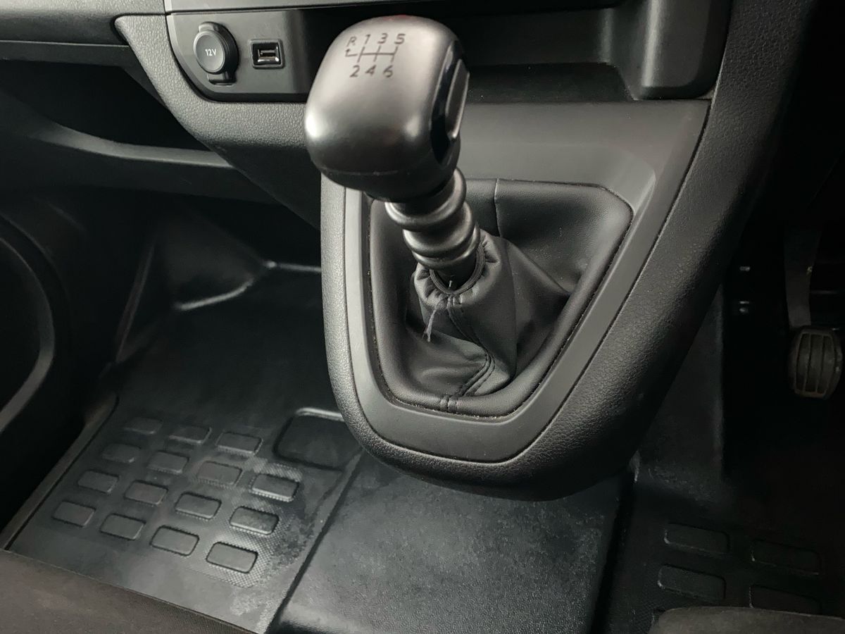 Used Vauxhall Vivaro 2023 for sale - 77742359: Photo 17