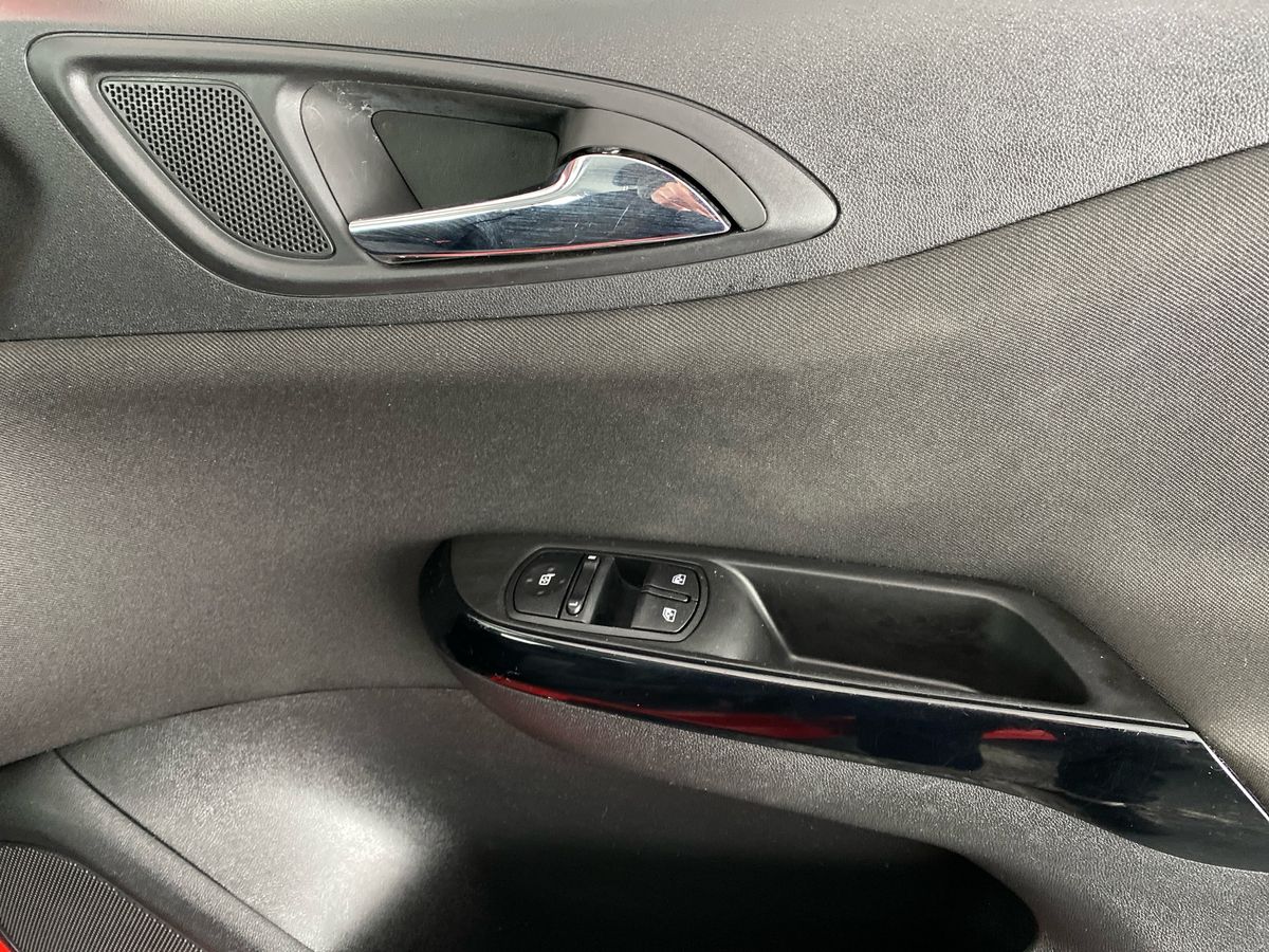 Used Vauxhall Corsa 2018 for sale - 78107500: Photo 23