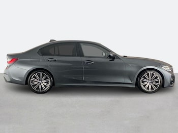 Used BMW 3 Series 2020 for sale - 76243608: Photo 2