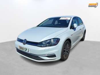 Used Volkswagen Golf 2018 for sale - 74704359: Photo